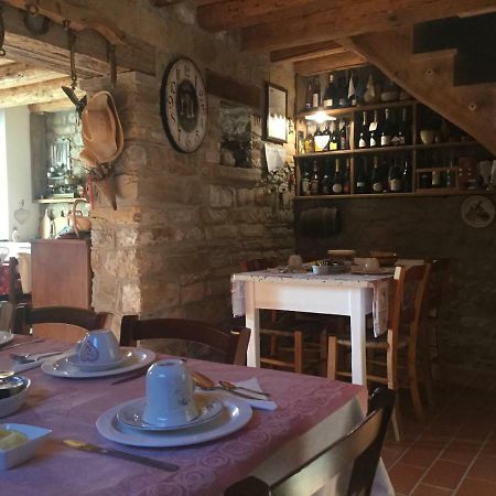 Agriturismo Casteldardo Pensionat Trichiana Exteriör bild