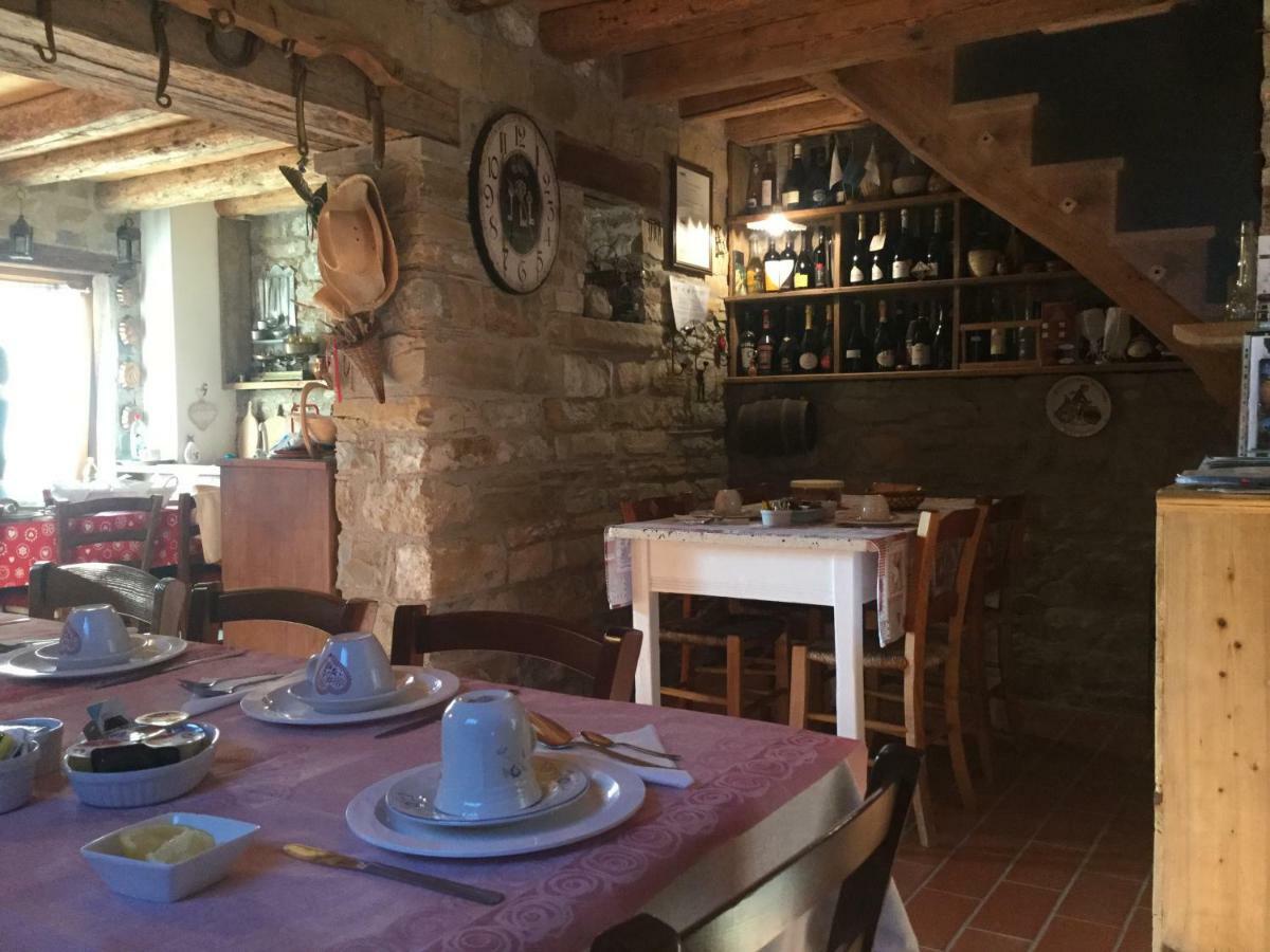 Agriturismo Casteldardo Pensionat Trichiana Exteriör bild